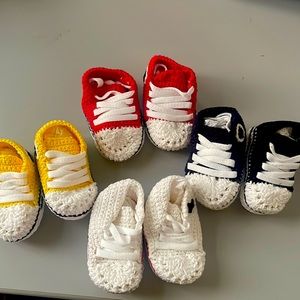 High quality Hand-Crocheted Baby Converse                      Size 0-3 Months